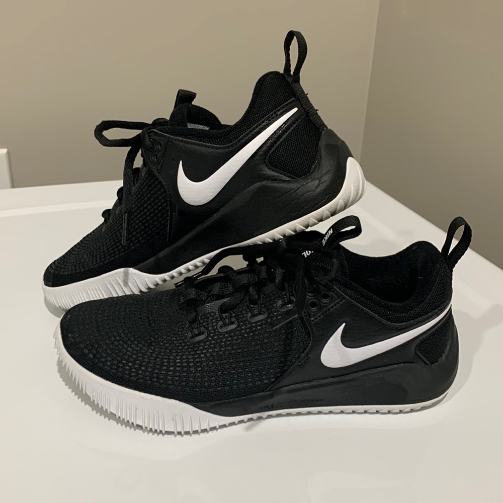Nike Women's Zoom HyperAce 2 Volleyball Shoes